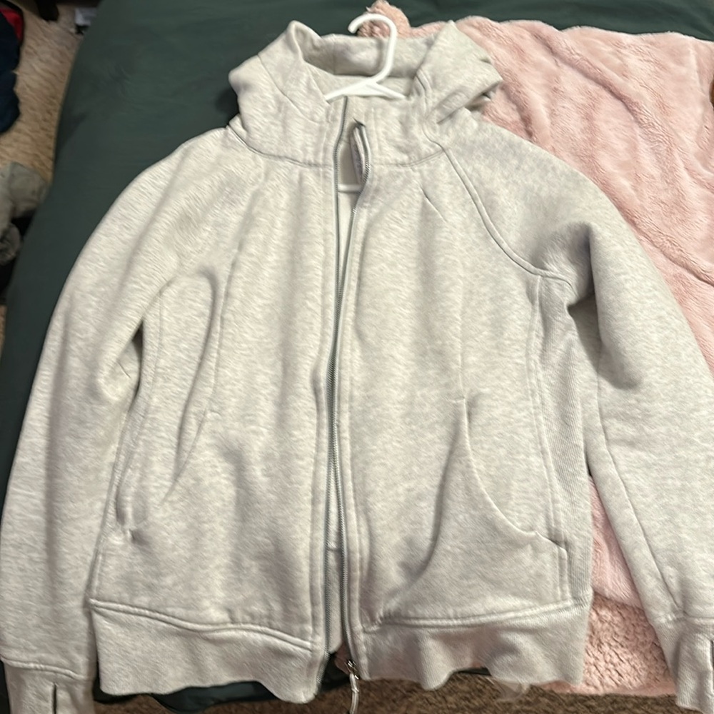Lululemon scuba hoodie size 12